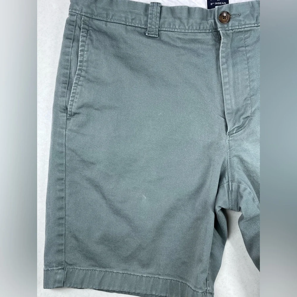 J. Crew Men’s 9” Chino Shorts. Size 35
